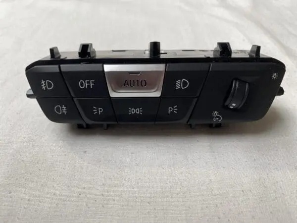 Original BMW Lyskontakt 61315A16AB6