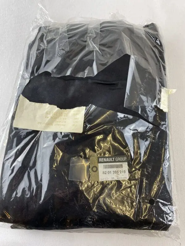 Original Renault Bagagerumsdækken 8201395219