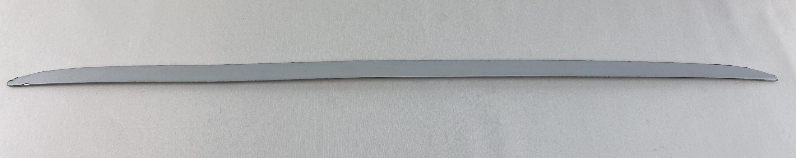 Original KIA BAGKLAPSLISTE A2491ADE10ST